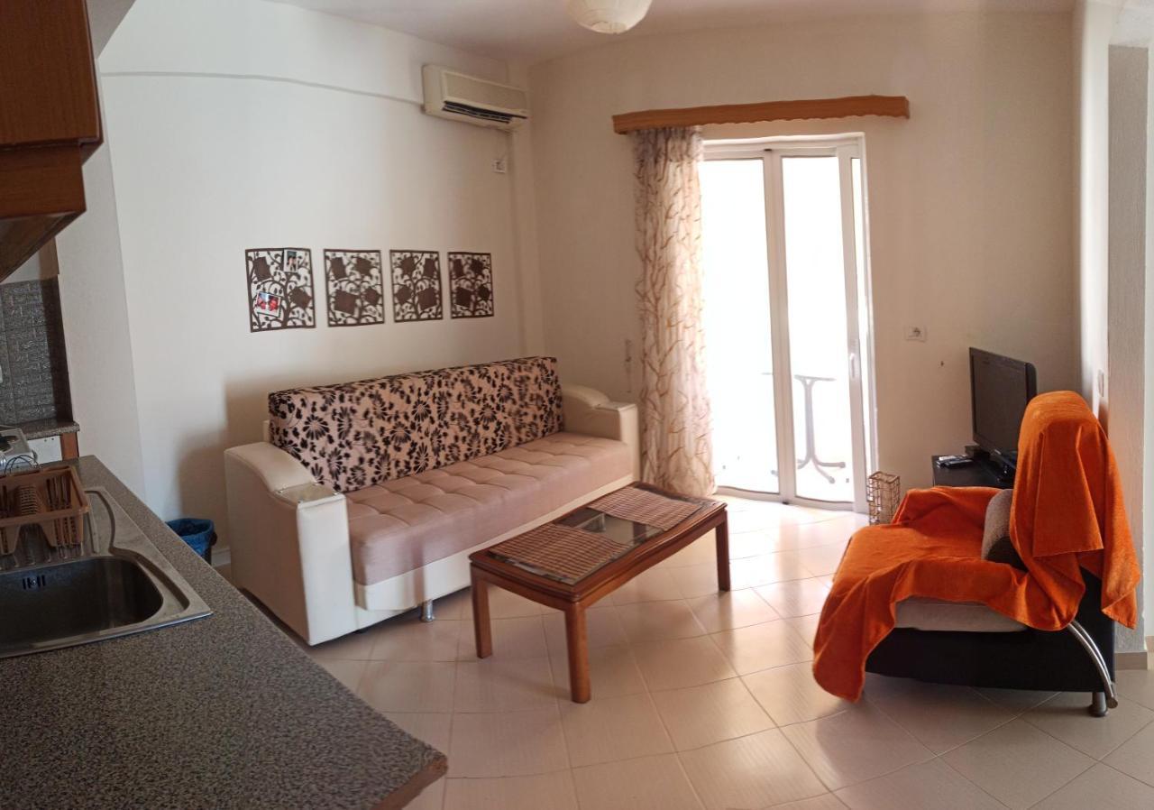 Achilles Apartments Sarandë Eksteriør bilde