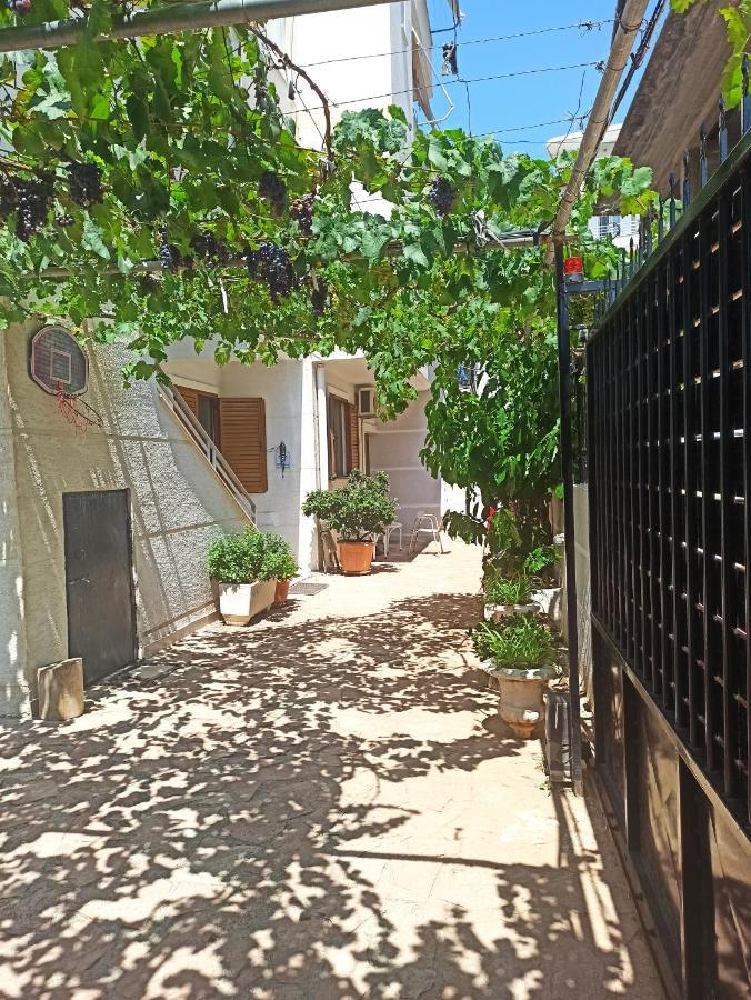 Achilles Apartments Sarandë Eksteriør bilde