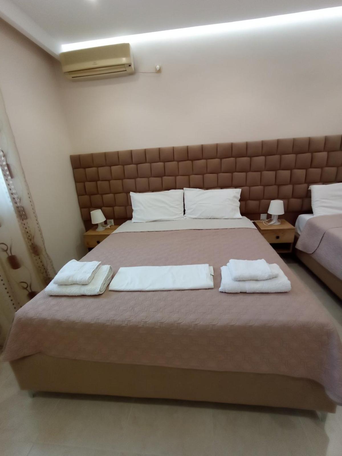 Achilles Apartments Sarandë Eksteriør bilde