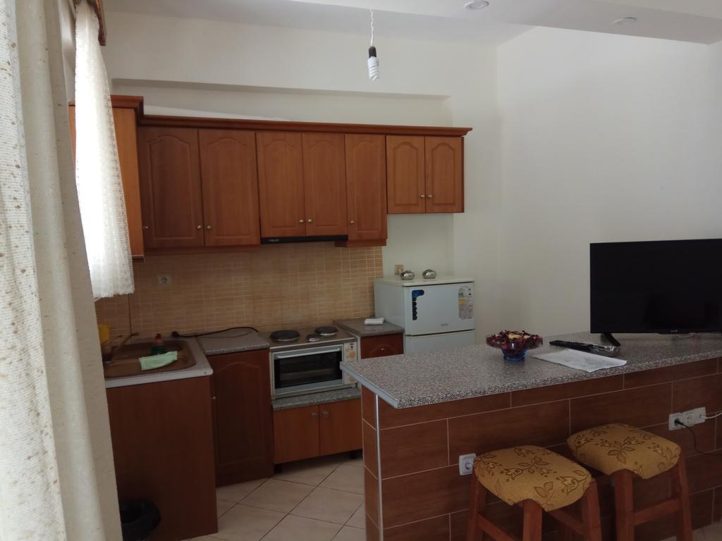 Achilles Apartments Sarandë Eksteriør bilde